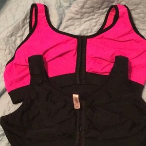 Set of 2 sports bras